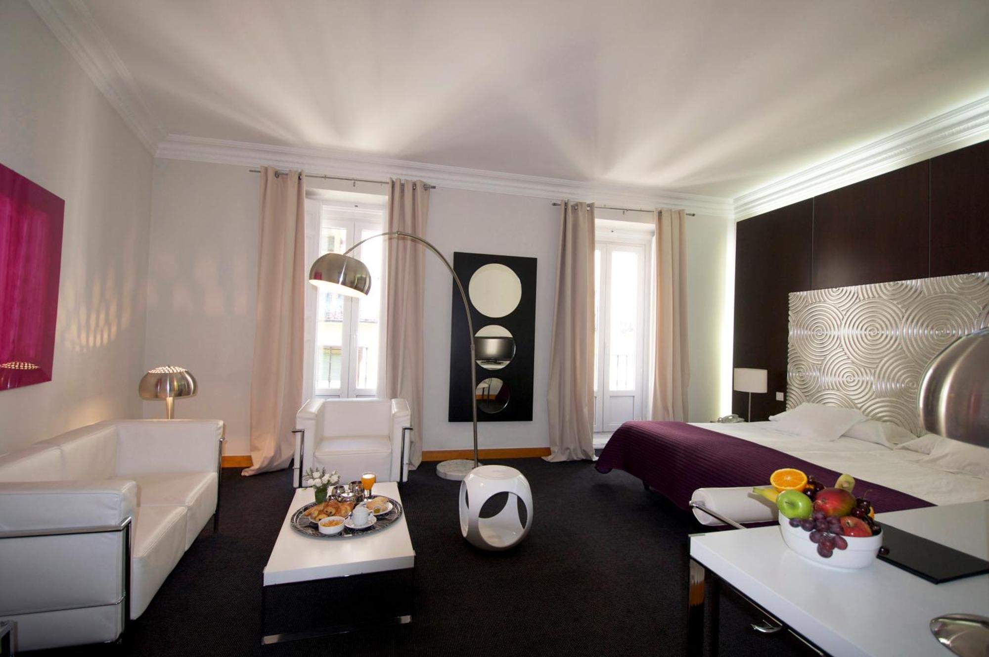 One-Bedroom Apartment,1226830082:JPEG